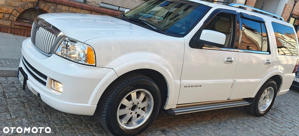 Lincoln Navigator 5.4 4WD - 34