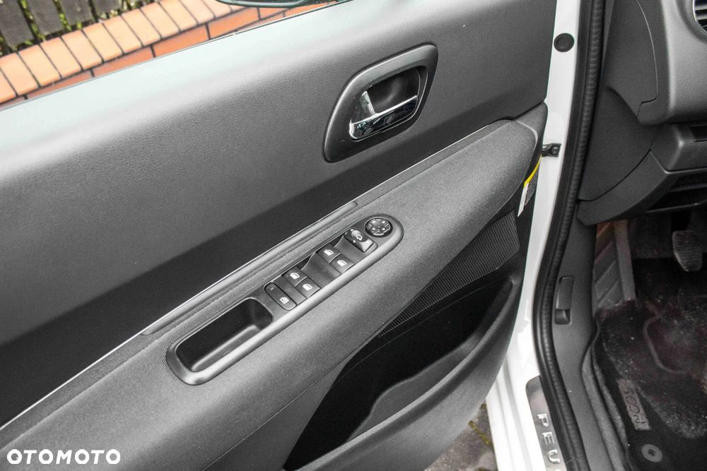 Peugeot 5008 1.6 HDi Access 7os - 14