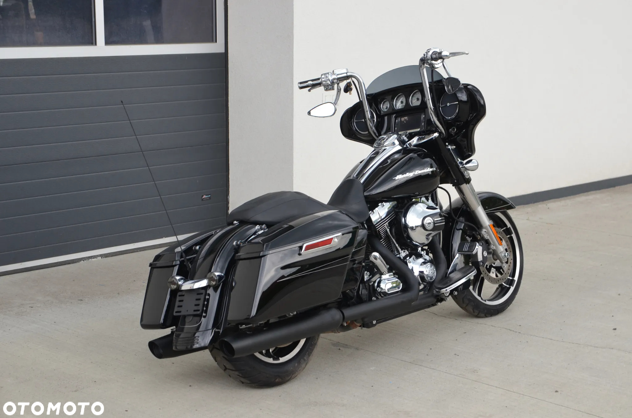 Harley-Davidson FLHXS Special - 17