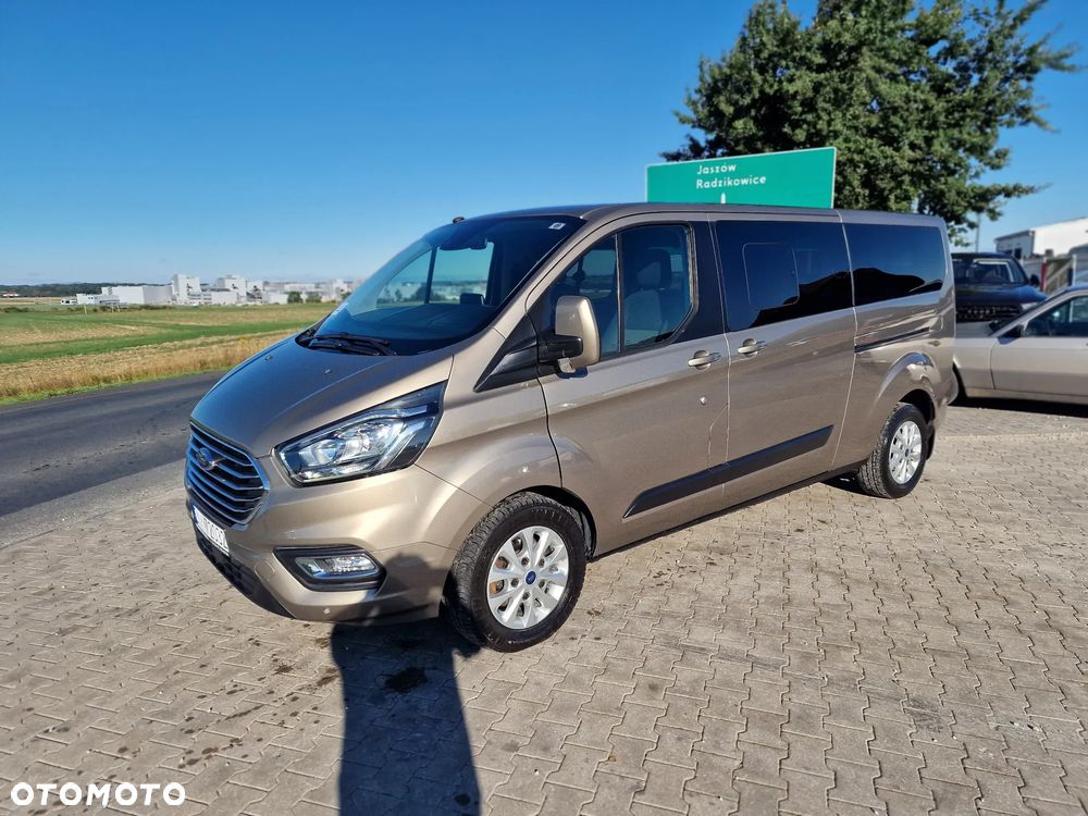 Ford Tourneo Custom 310 L2H1 VA Autm Titanium X - 2