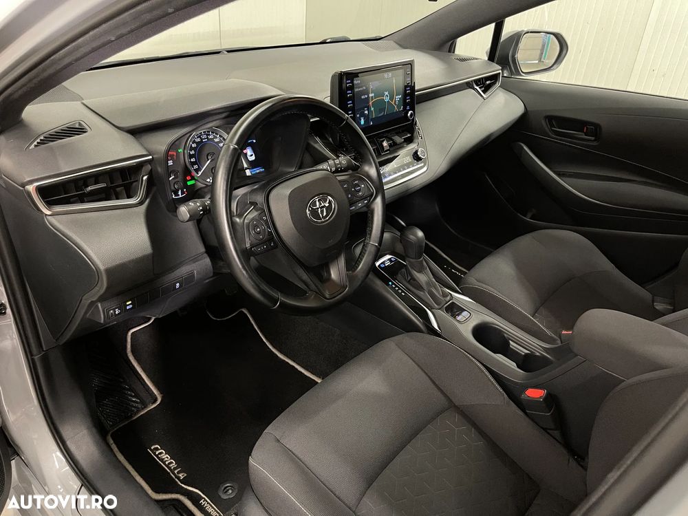 Toyota Corolla 1.8 Business Edition - 6