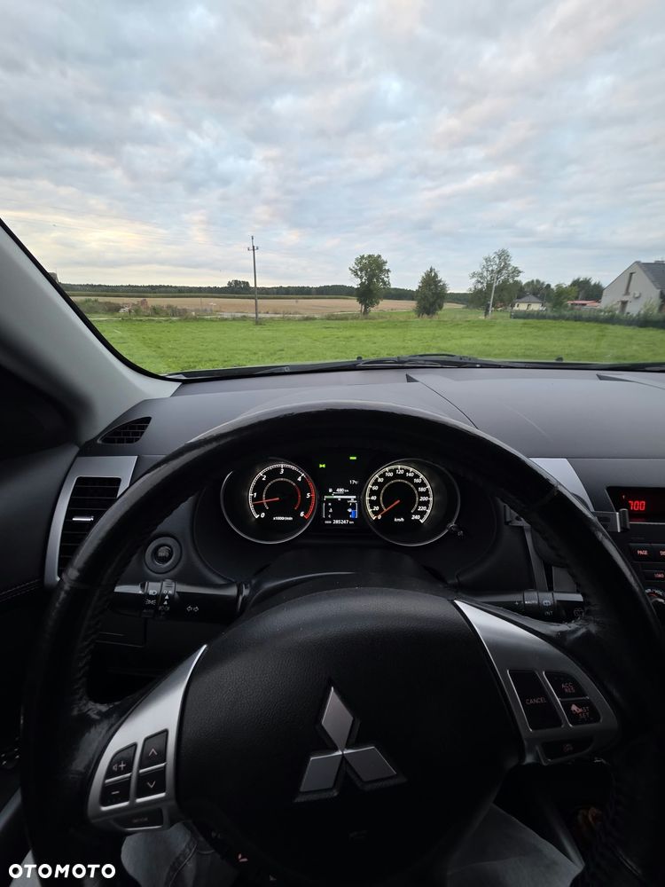 Mitsubishi Outlander 2.2 DID Invite EU5 - 6
