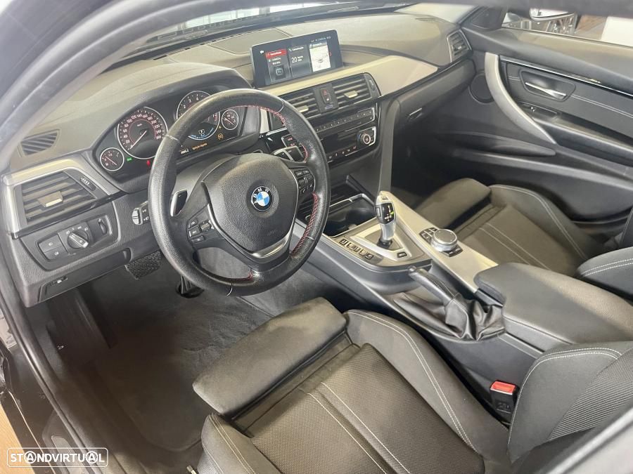 BMW 330 e iPerformance Line Sport - 12