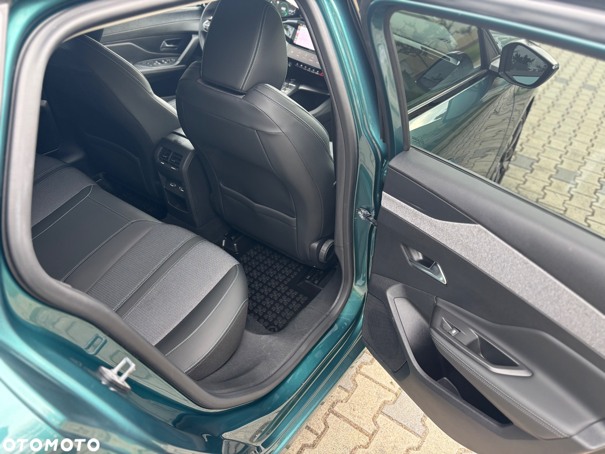 Peugeot 308 SW BlueHDi 130 EAT8 Stop & Start Allure Pack - 12