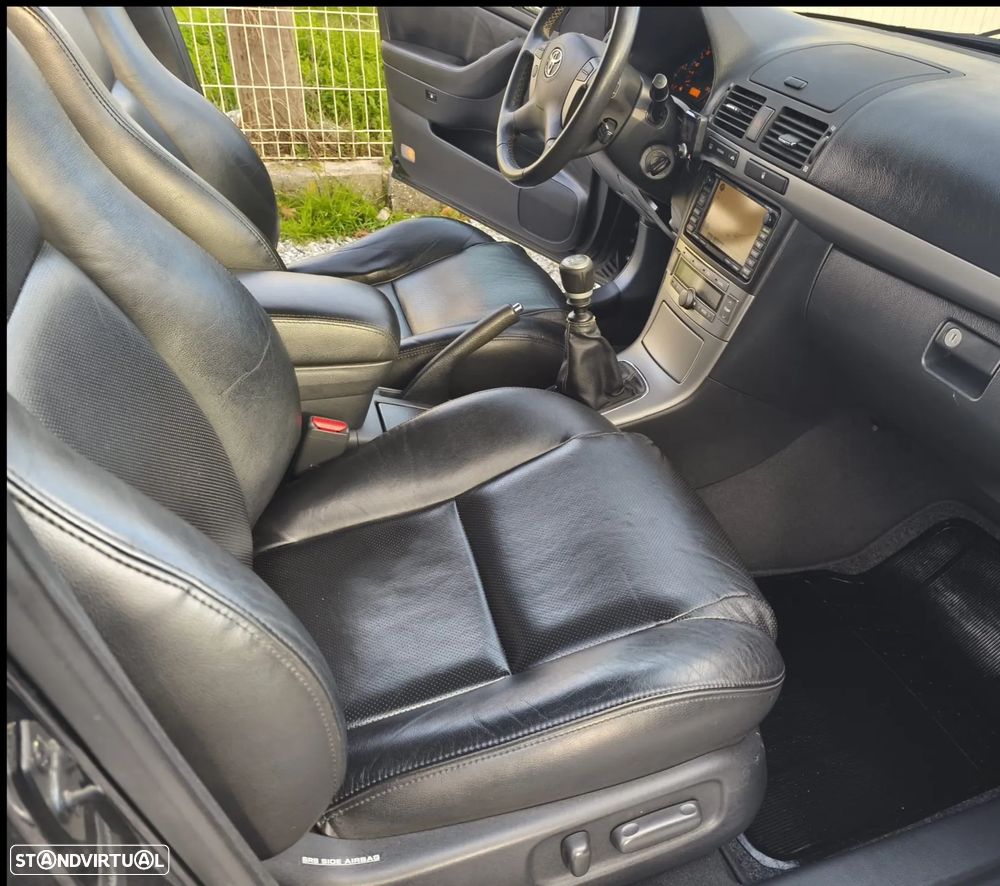 Toyota Avensis SD 2.0 D-4D Sol+P.Multimédia - 15