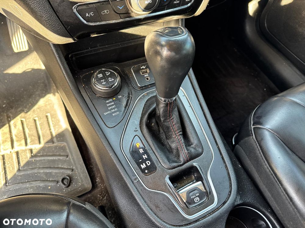 Jeep Cherokee 3.2 V6 Active Drive Lock Trailhawk - 17