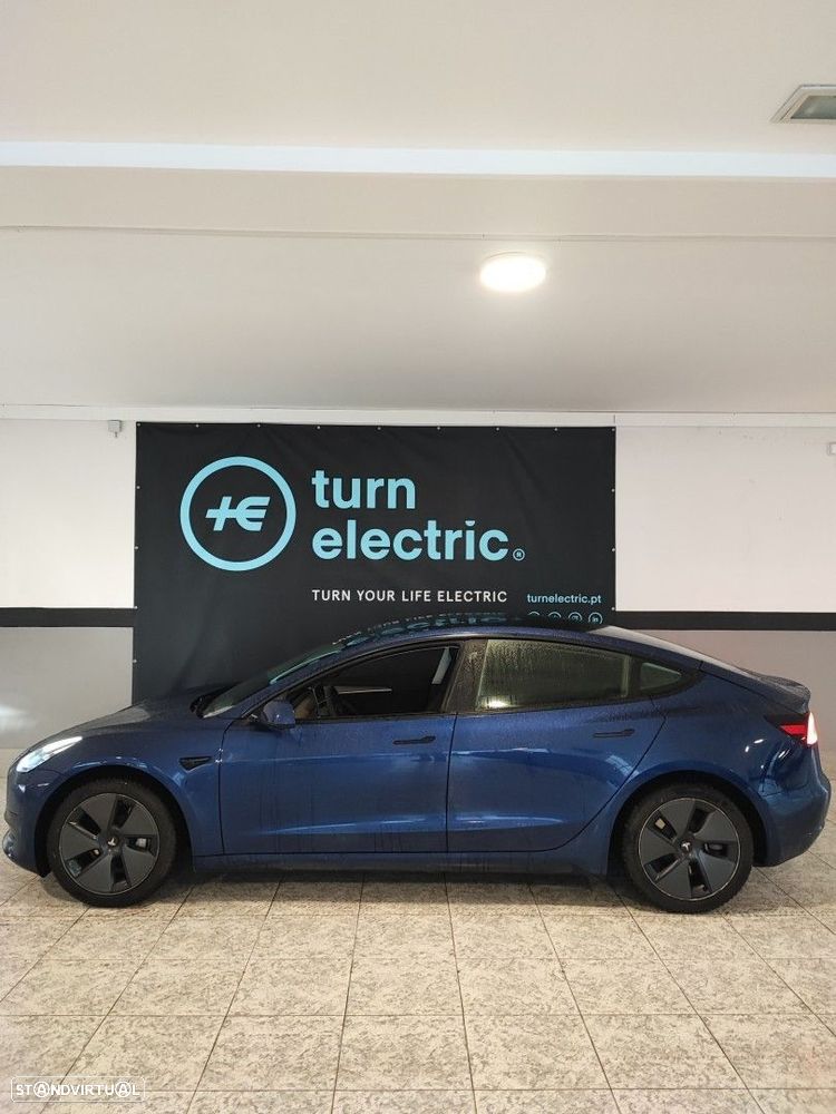 Tesla Model 3 Standard Range Plus RWD - 1