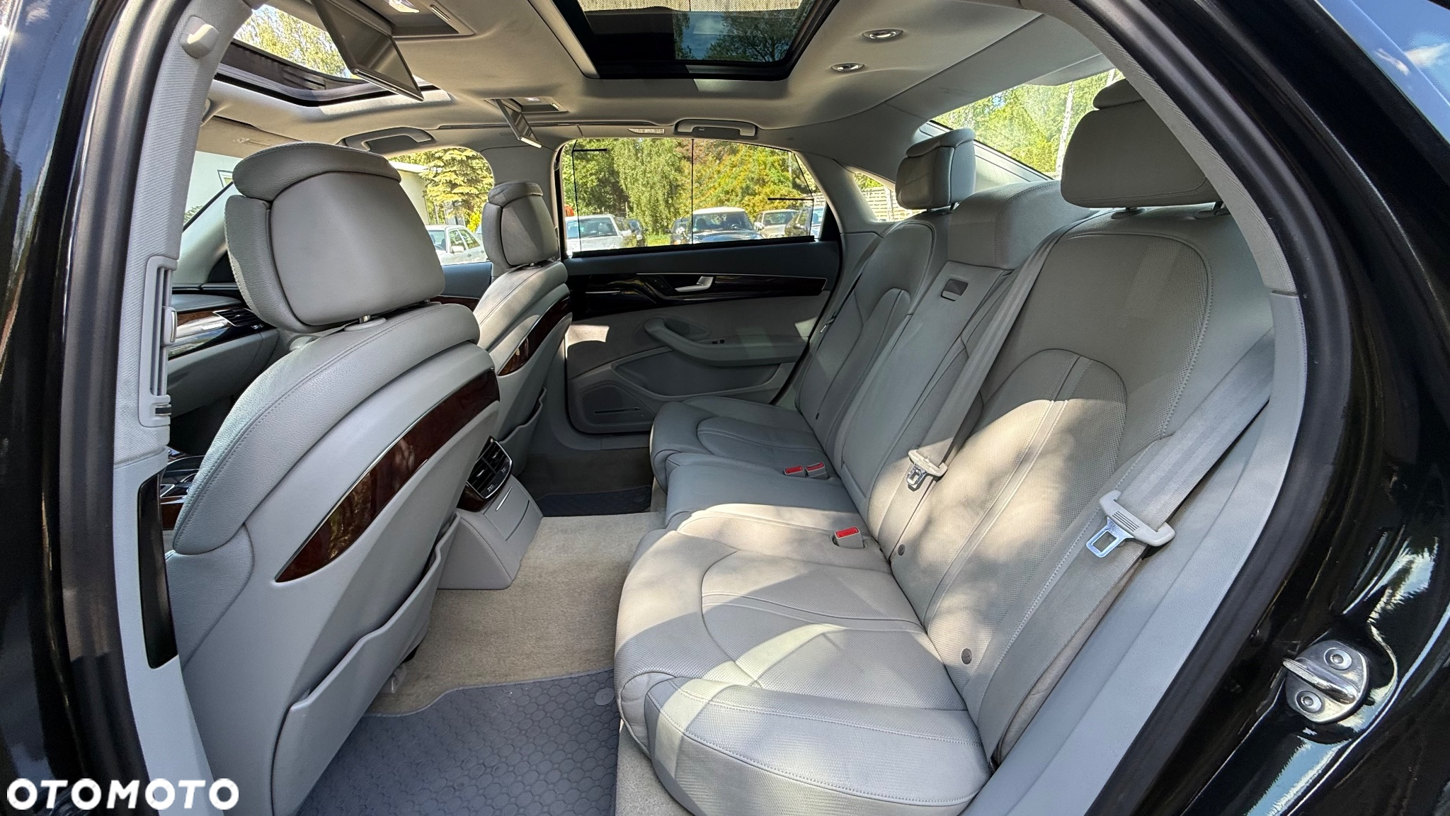 Audi A8 L 55 TFSI quattro tiptronic - 26
