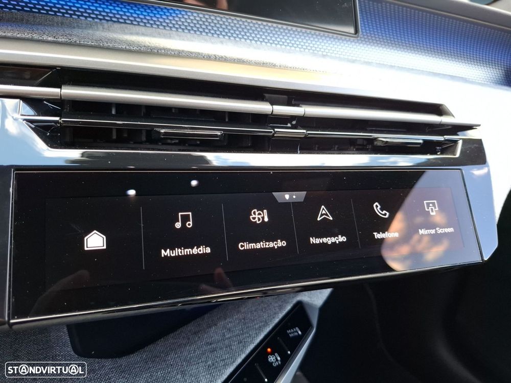 Peugeot 5008 1.2 Hybrid GT e-DCS6 - 27