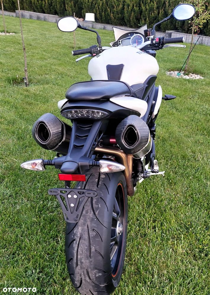 Triumph Speed Triple - 20