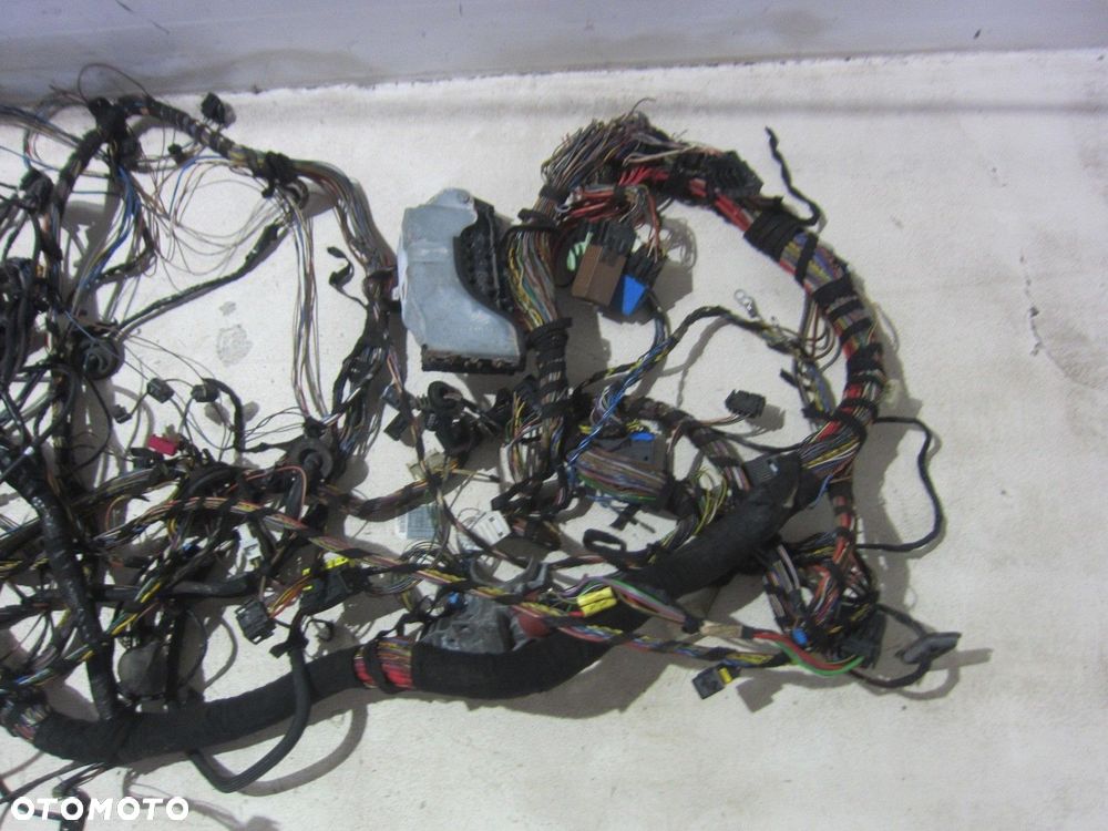 BMW Z3 E36 M54 WIĄZKA KAWAŁKI INSTALACJA NA KOSTKI KAWAŁKI WTYCZKI WTYCZKA - 2