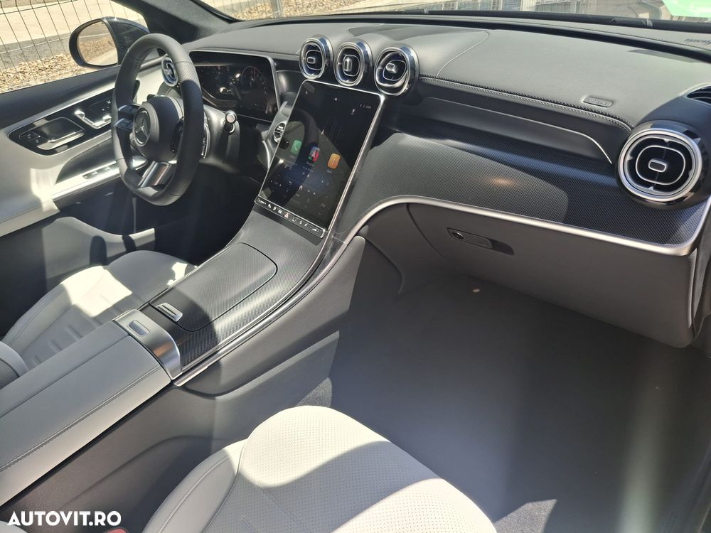 Mercedes-Benz GLC 300 e 4MATIC - 11