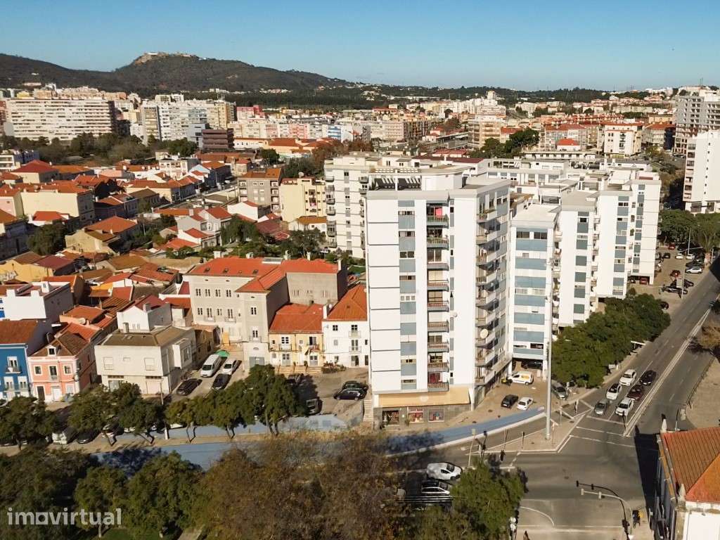 PRÉDIO PARA REABILITAÇÃO NO CENTRO HISTÓRICO DE SETÚBAL | OP - Grande imagem: 5/32