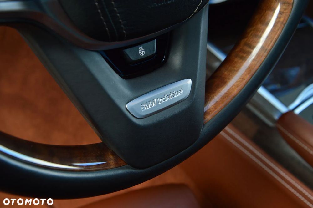 BMW Seria 7 M760Li xDrive V12 Excellence - 17