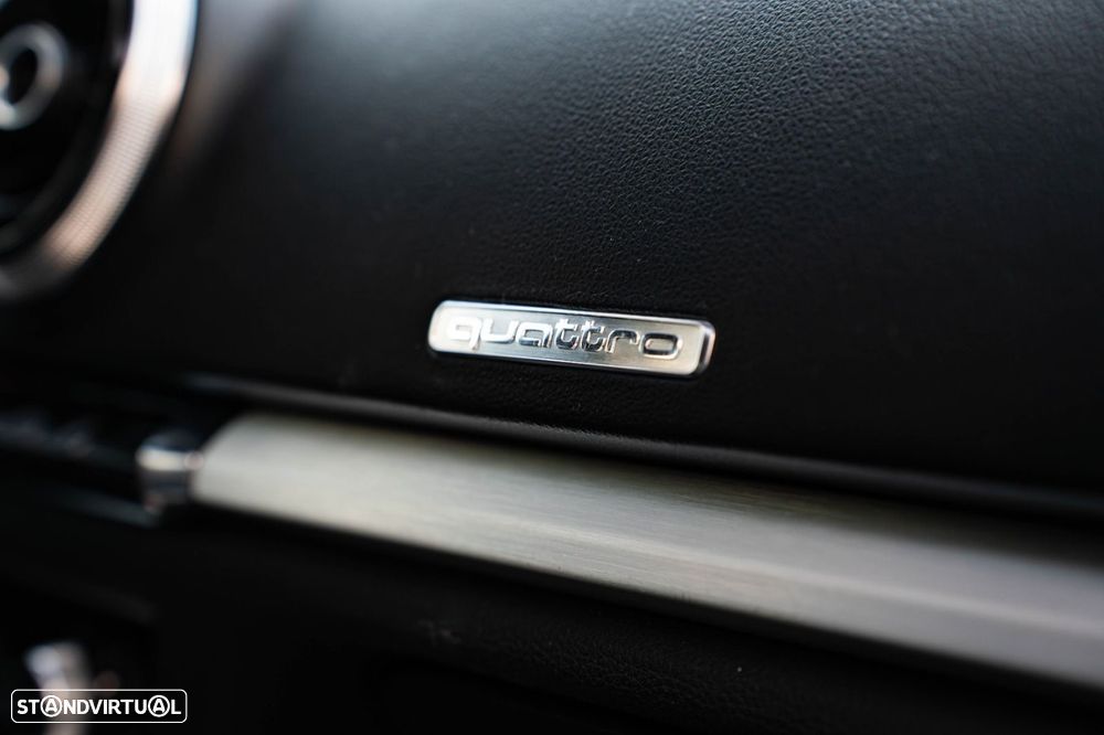 Audi S3 Sportback 2.0 TFSi quattro S tronic - 53