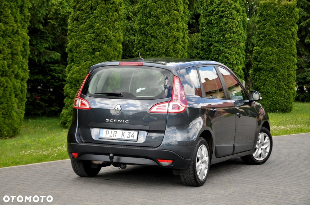 Renault Scenic 1.6 16V Luxe Privilege - 7