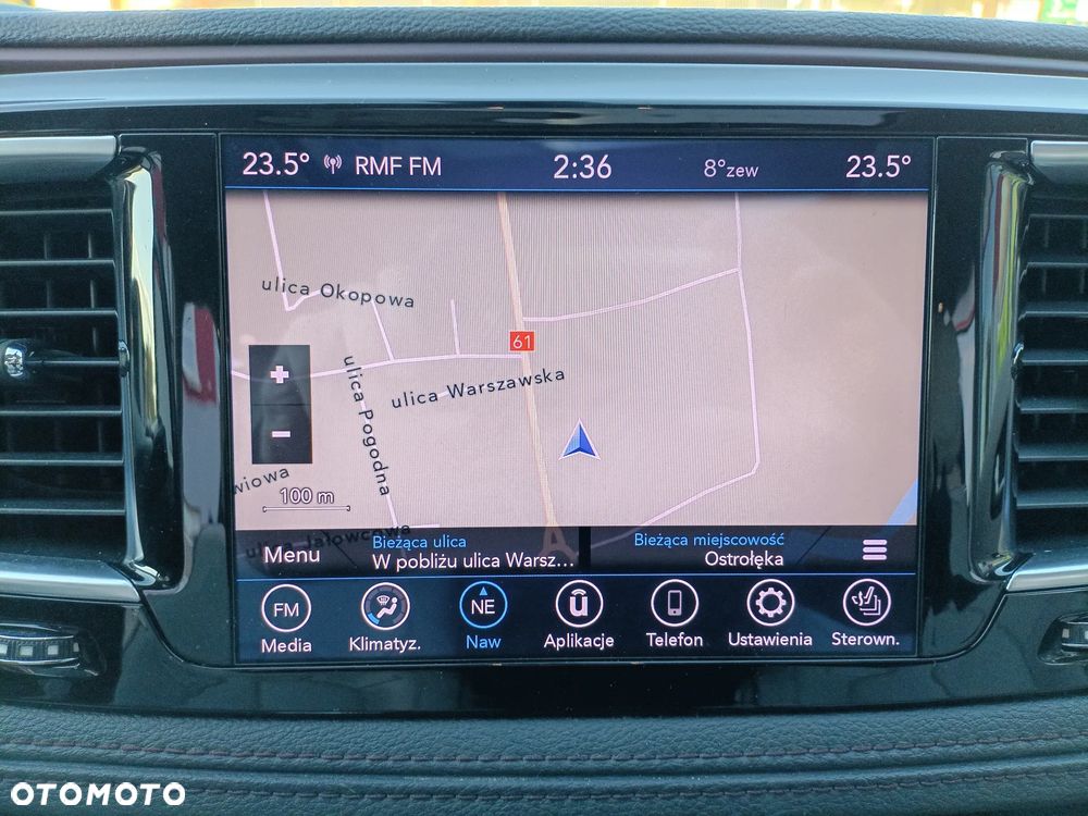 Chrysler Pacifica - 21