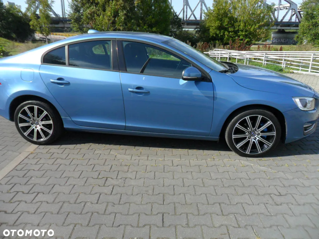 Volvo S60 D3 Kinetic - 4