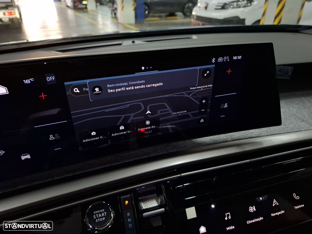 Peugeot 5008 1.2 Hybrid Allure e-DCS6 - 16