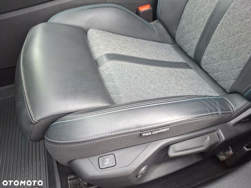 Peugeot 408 1.2 PureTech Allure S&S EAT8 - 28