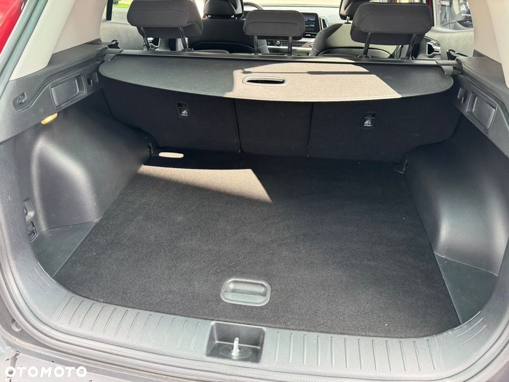 Kia Sportage 1.6 T-GDI L 2WD - 24