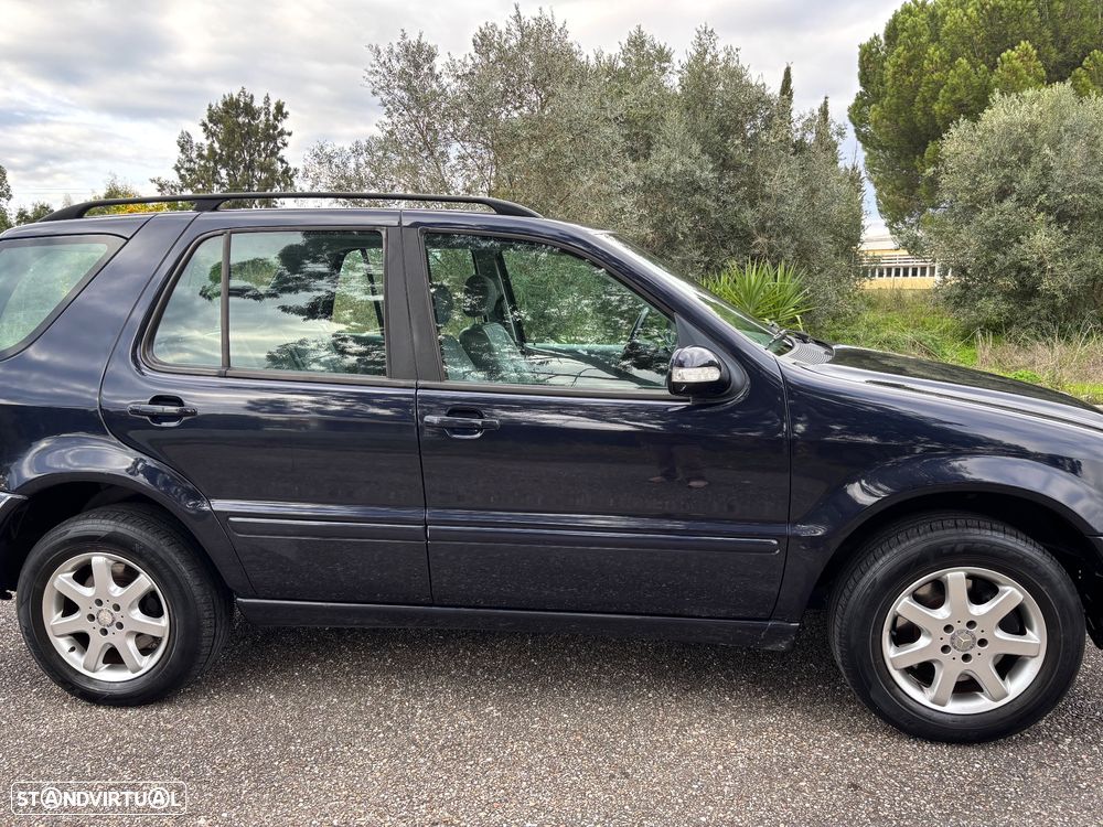 Mercedes-Benz ML 270 CDi - 24