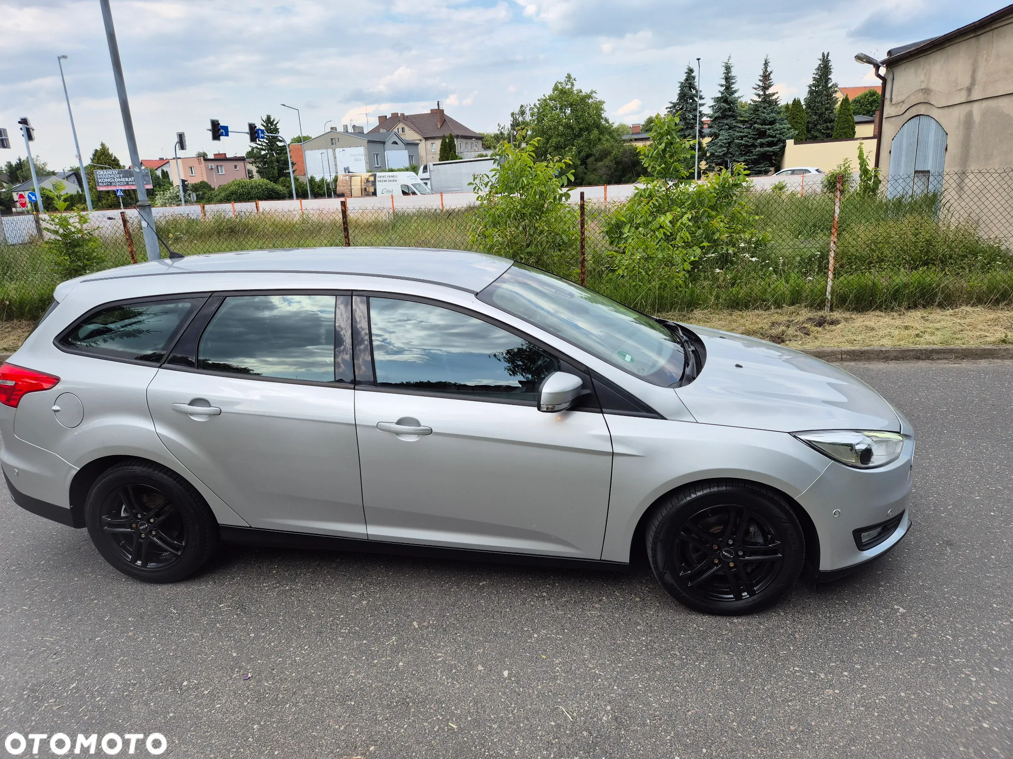 Ford Focus 1.5 TDCi ECOnetic 88g Start-Stopp-System Business - 4