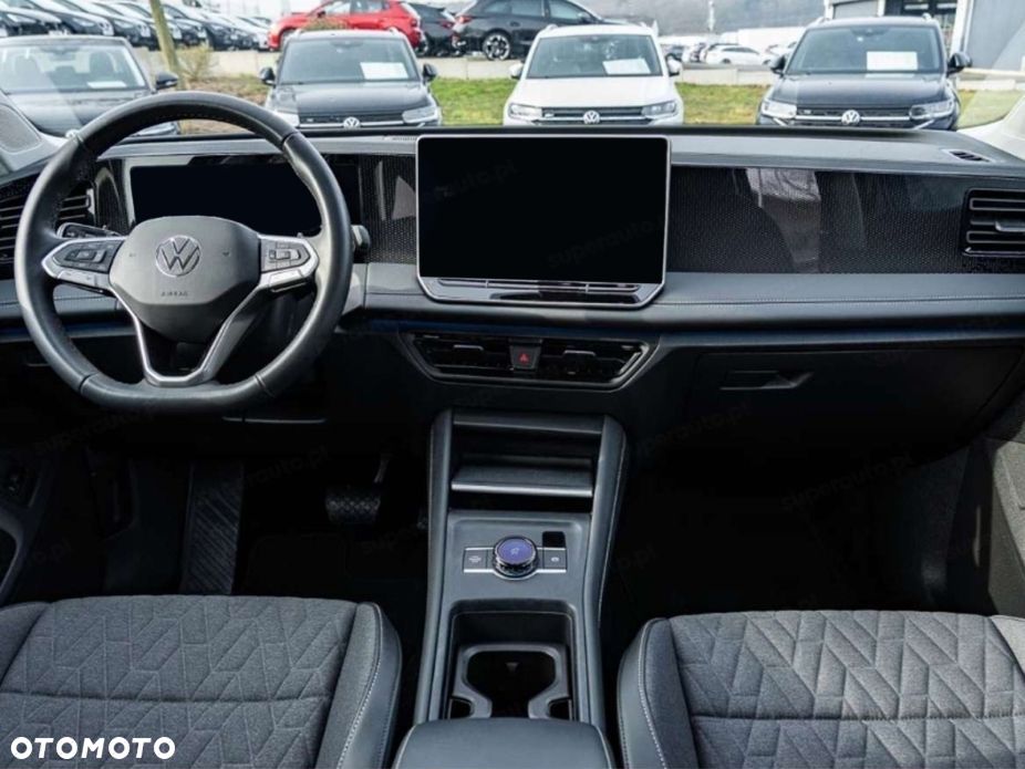 Volkswagen Tiguan - 6