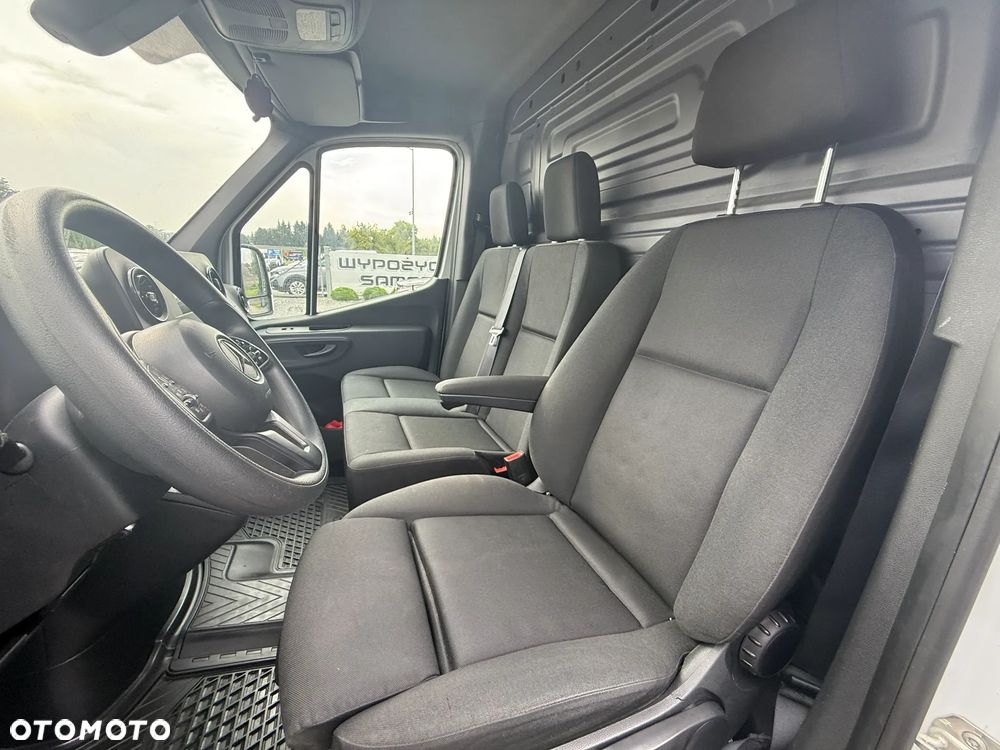 Mercedes-Benz SPRINTER - 17