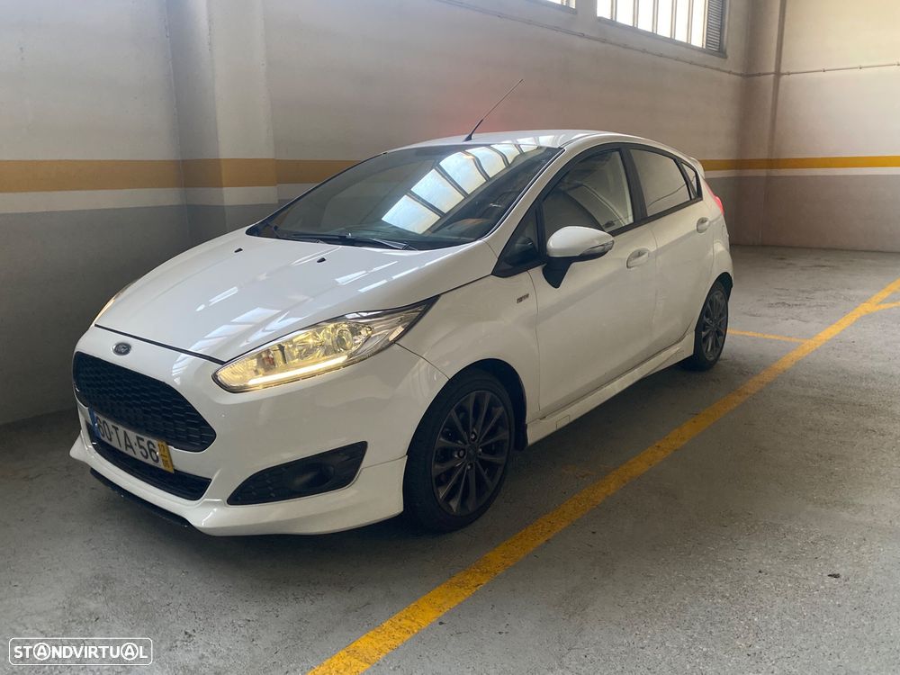 Ford Fiesta 1.0 EcoBoost ST-Line - 2
