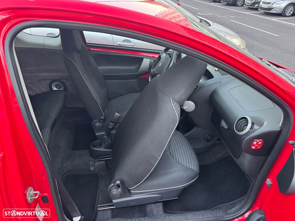 Peugeot 107 1.0 Active 2-Tronic - 5