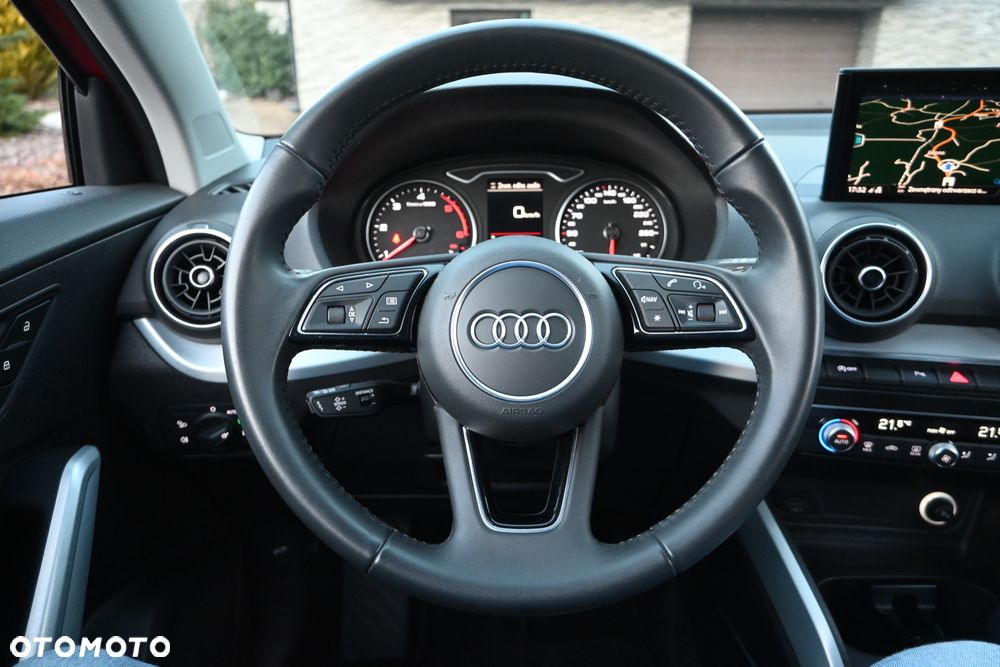 Audi Q2 30 TDI S tronic sport - 30
