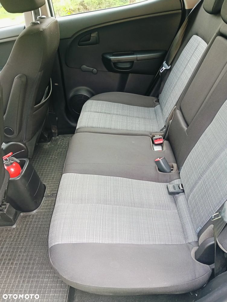 Kia Venga 1.4 M - 7