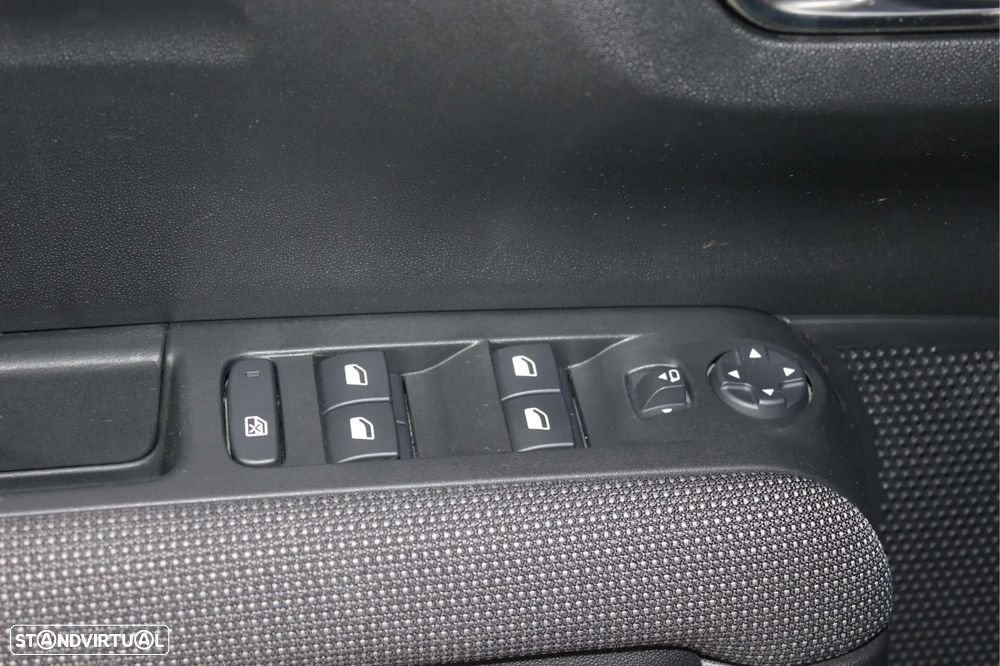 Citroën C3 Aircross PureTech 110 Stop & Start OPF SHINE PACK - 19