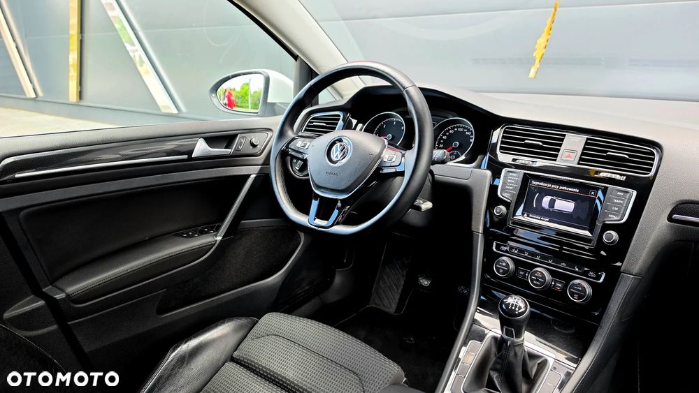 Volkswagen Golf 2.0 TDI (BlueMotion Technology) Highline - 19