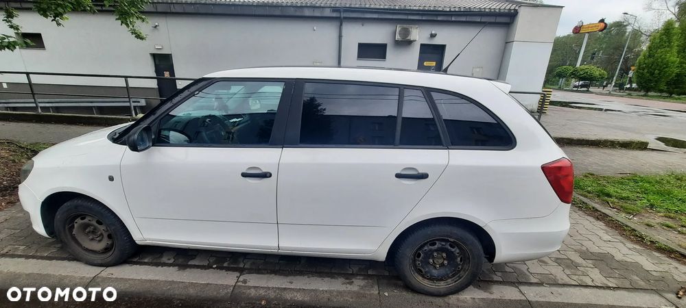 Skoda Fabia 1.6 TDI DPF Classic - 4