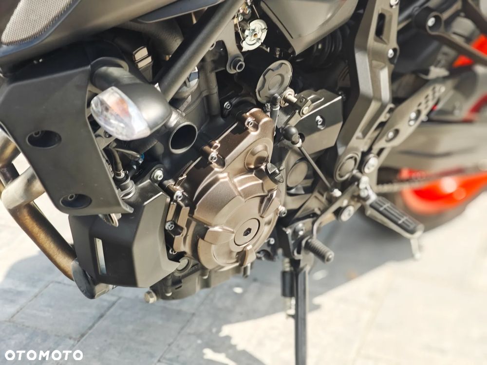 Yamaha MT - 20