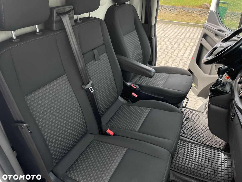 Ford Transit Custom - 11