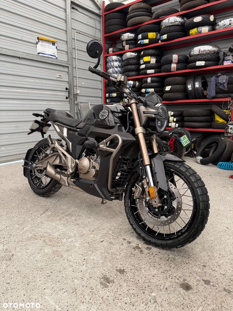 Zontes 125 G1 Spoke - 1