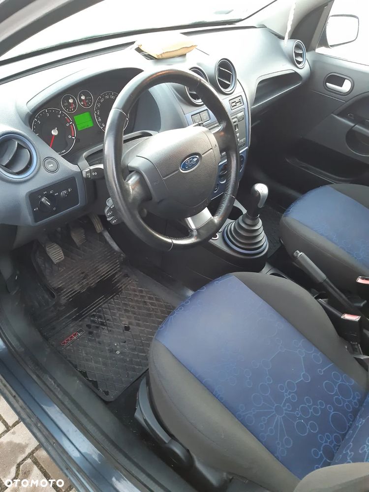Ford Fiesta 1.4 TDCI Style - 4