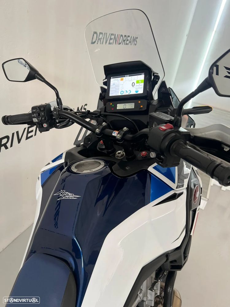 Honda Africa Twin 1100 - 11