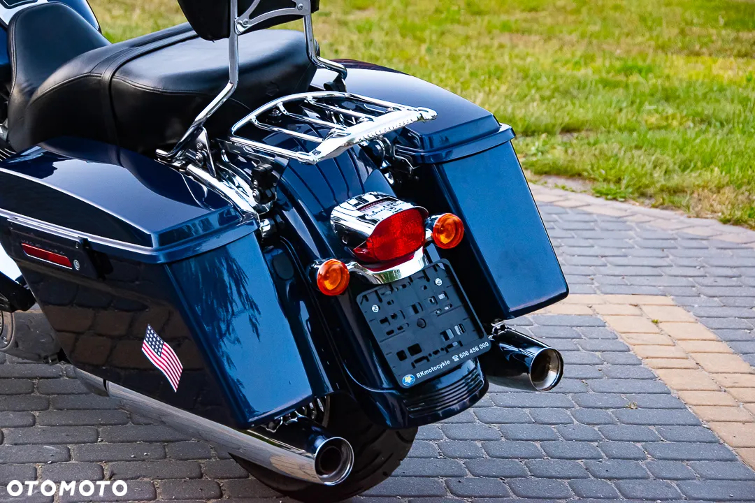 Harley-Davidson FLH Electra Glide - 31