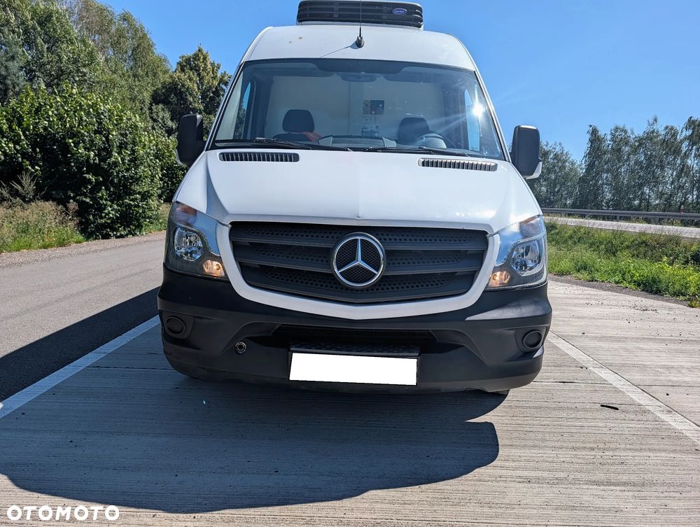 Mercedes-Benz Sprinter - 7
