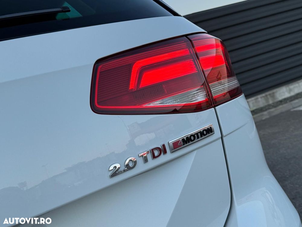 Volkswagen Passat Alltrack 2.0 TDI DSG 4Motion - 32