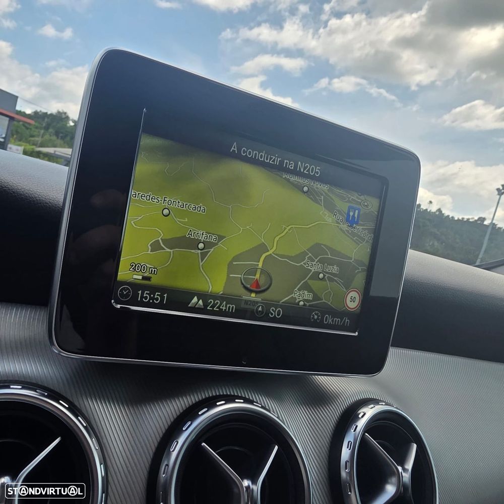 Mercedes-Benz GLA 180 CDI Urban Aut. - 23