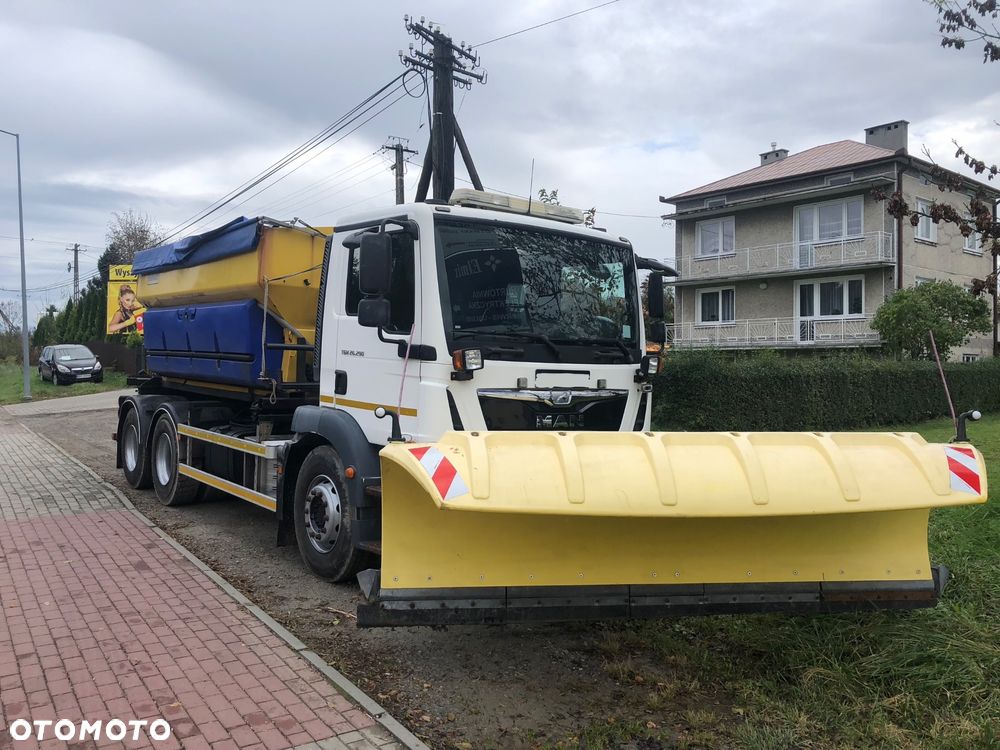 MAN TGM 26.290 PIASKARKA SOLARKA SCHMIDT STARTOS II EURO 6 - 3