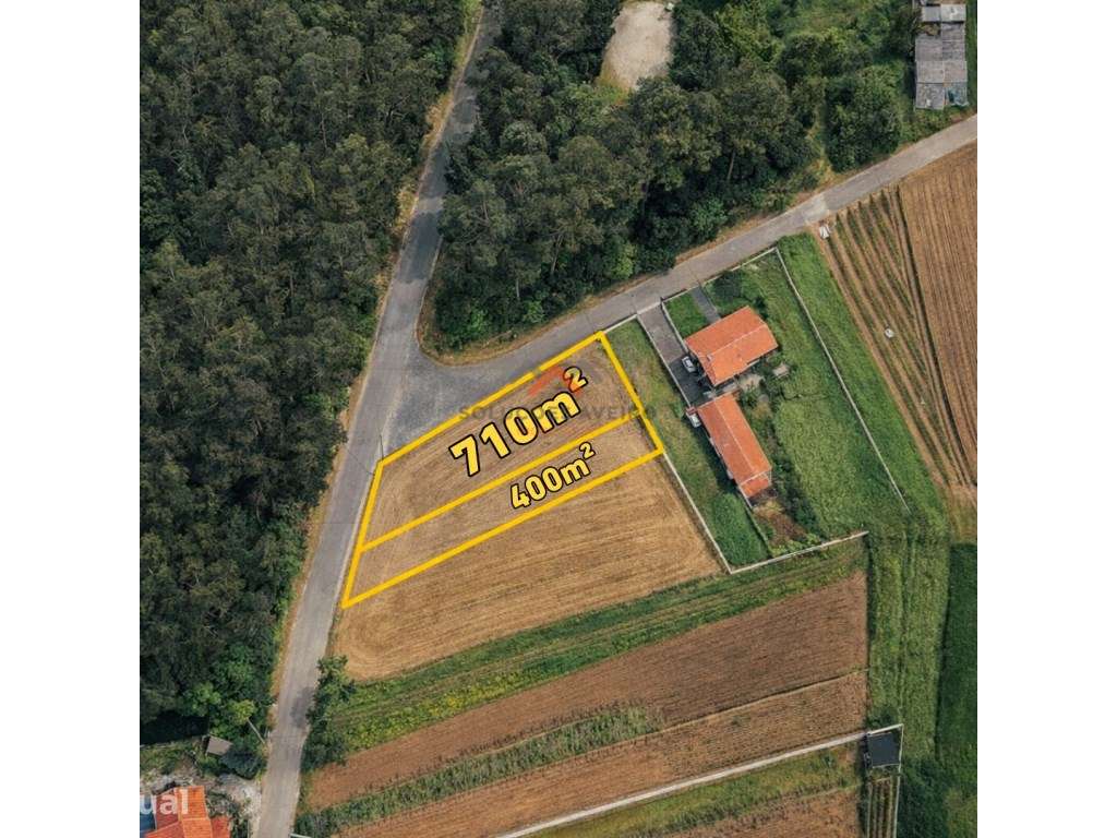 Terreno Urbanizável 710m² - Duas Frentes e Excelente Exposição Solar