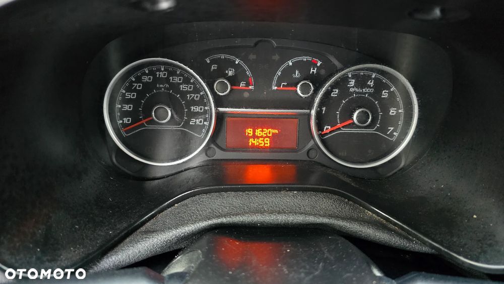 Fiat DOBLO MAXI - 14