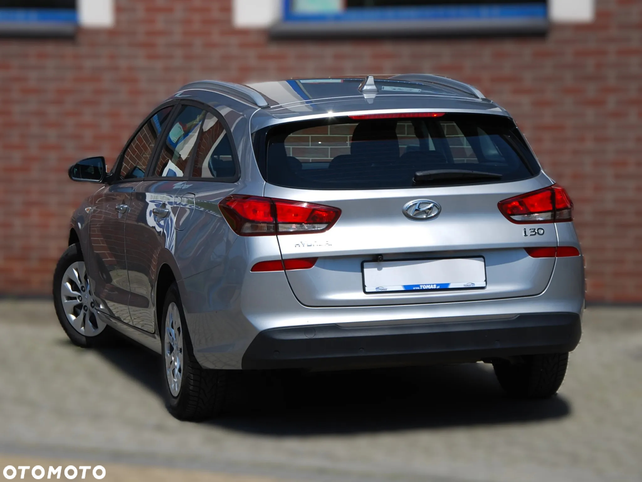 Hyundai i30 1.5 DPI Modern - 37