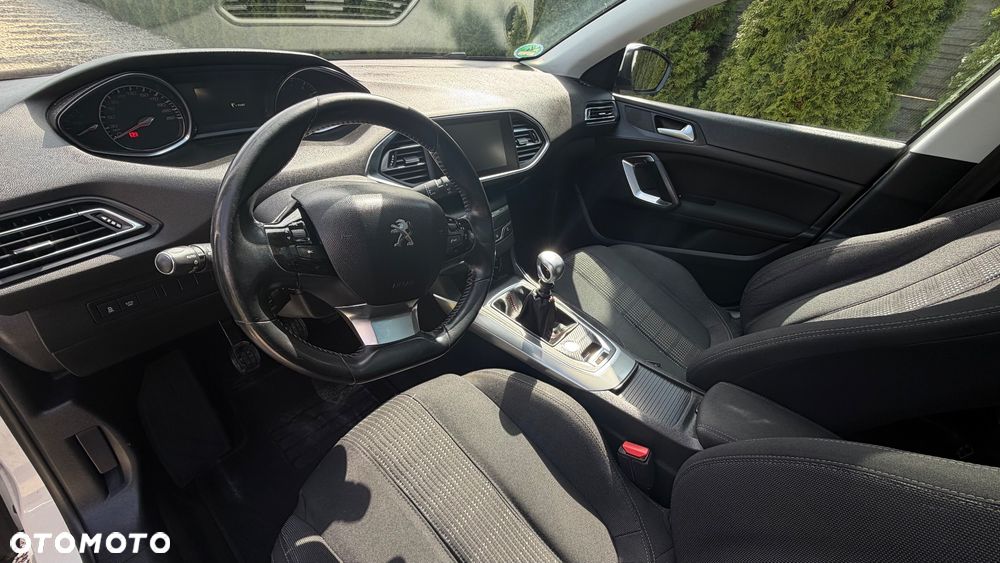 Peugeot 308 1.2 PureTech Active S&S - 9